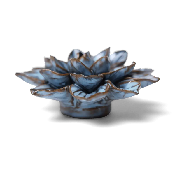 Seasonal Blue Frikartii Aster Table Decoration Boho