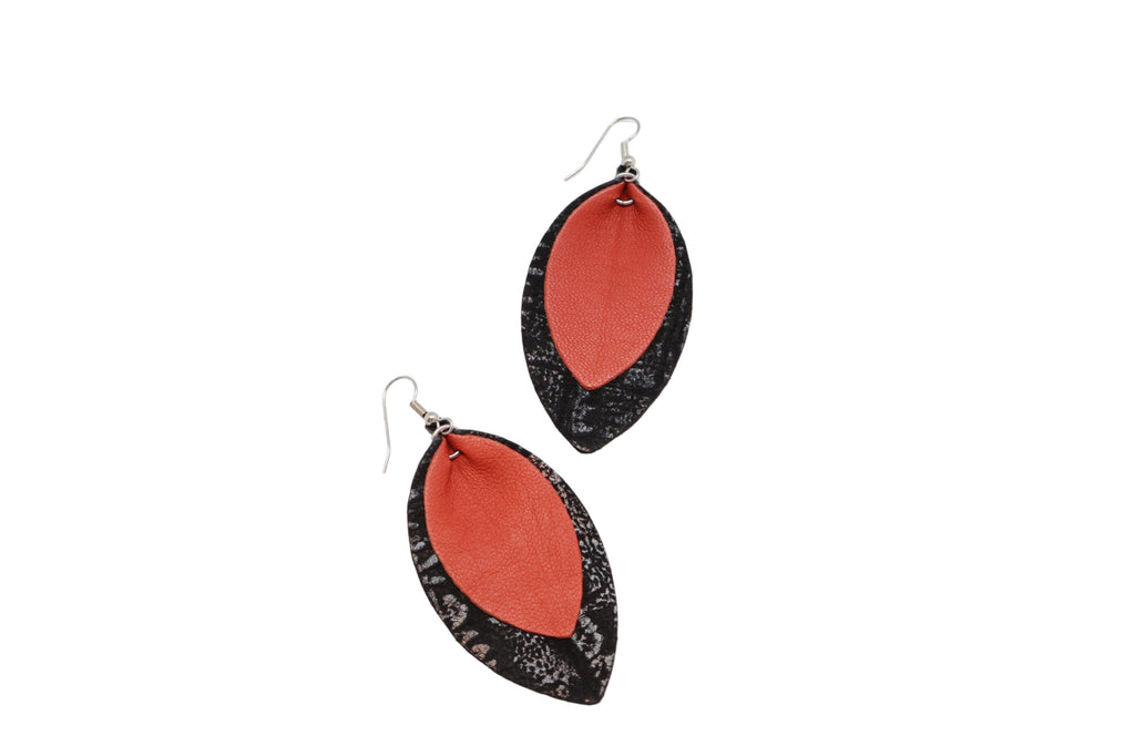 Earrings | Leather Leaf