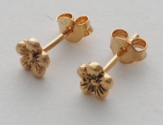 Earrings | Magnolia Stud - gold