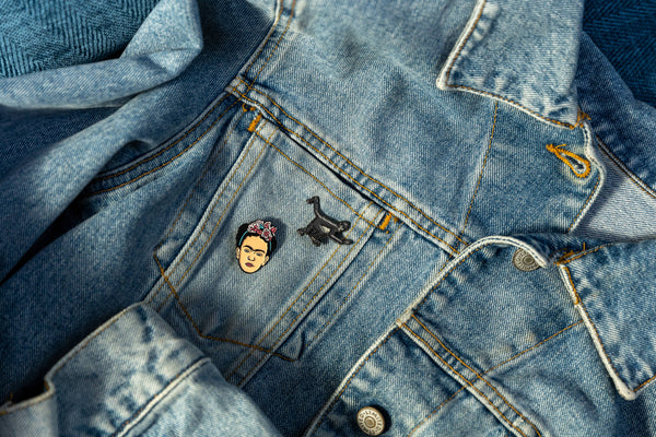 Pins | Frida & Monkey