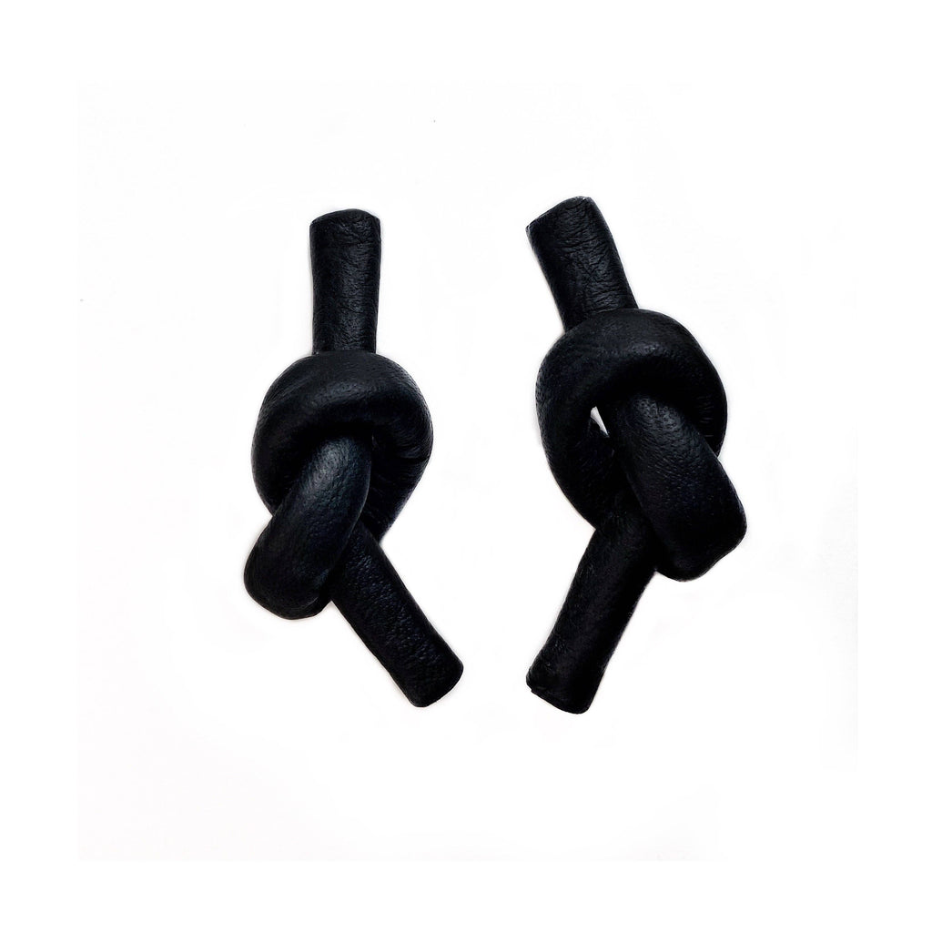 Earrings | Knot Leather  E113