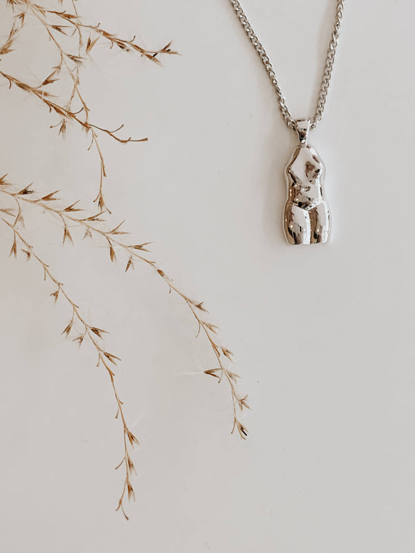 Goddess Necklace: Silver